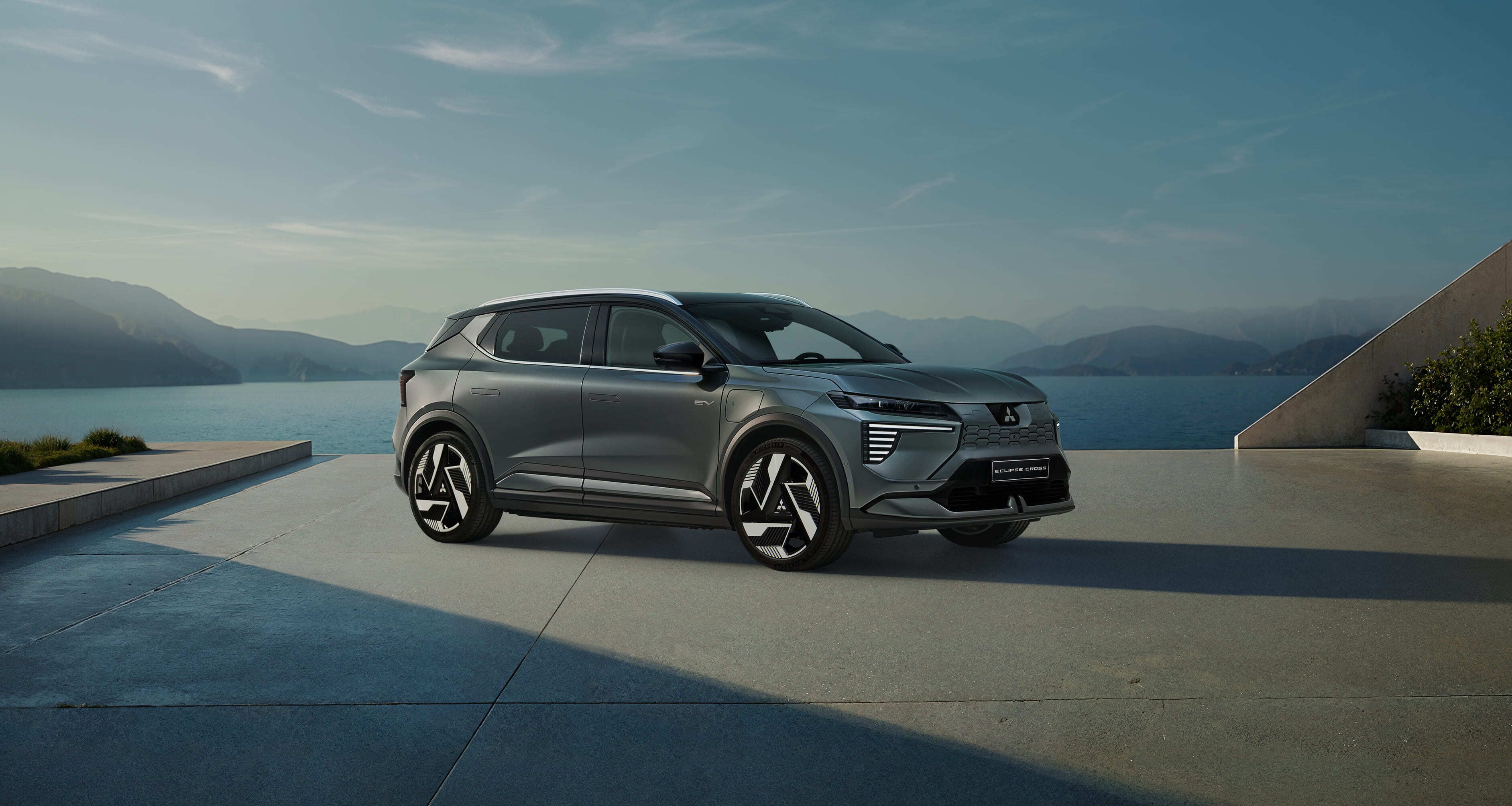 Nowe elektryczne Mitsubishi Eclipse Cross 2025