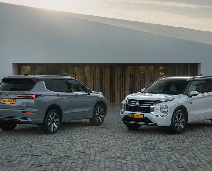 Nowa wersja Mitsubishi Outlander PHEV 2025 cena