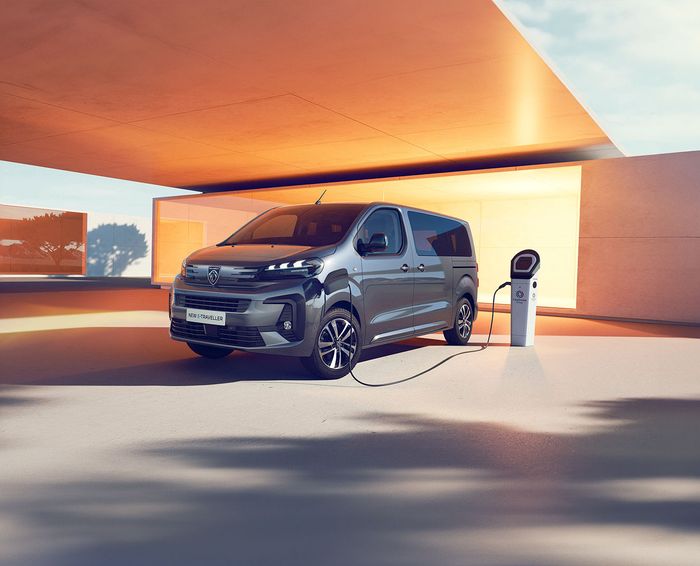 Peugeot e-Traveller