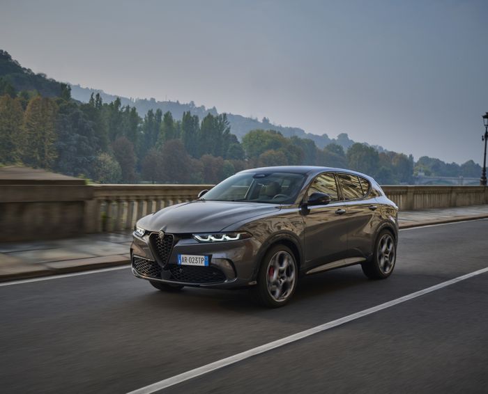 Hybrydowa Alfa Romeo - dlaczego warto?