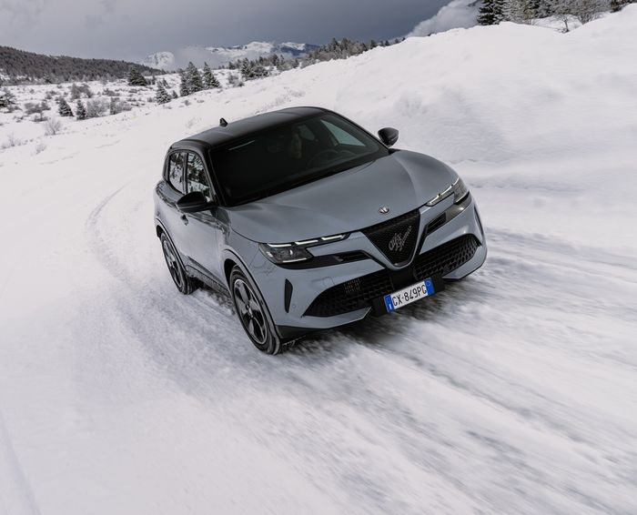 Innowacyjna technologia Q4 debiutuje w Alfie Junior, teraz z najszerszą gamą w segmencie