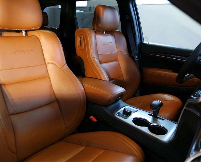 CZYSZCZENIE TAPICERKI - JAK I KIEDY?