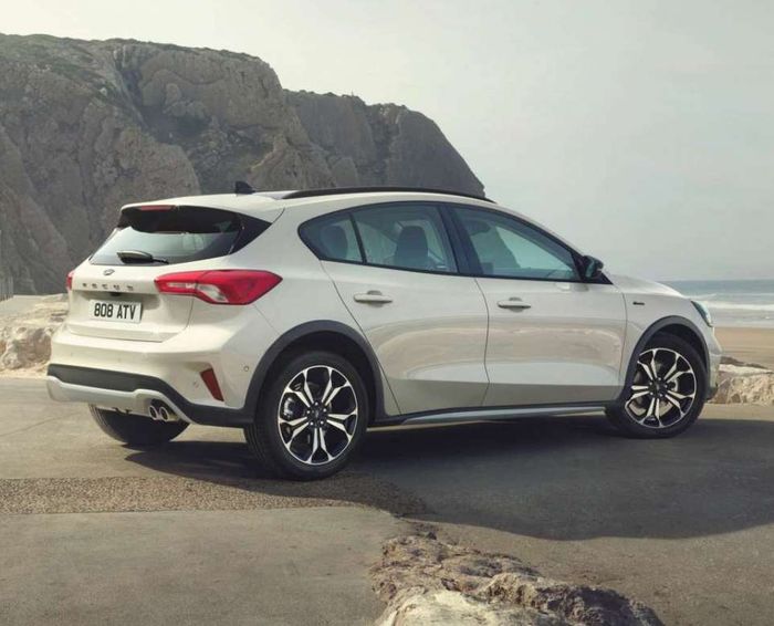 NOWY FORD FOCUS ACTIVE (2019 -) ✰ CENA W POLSCE