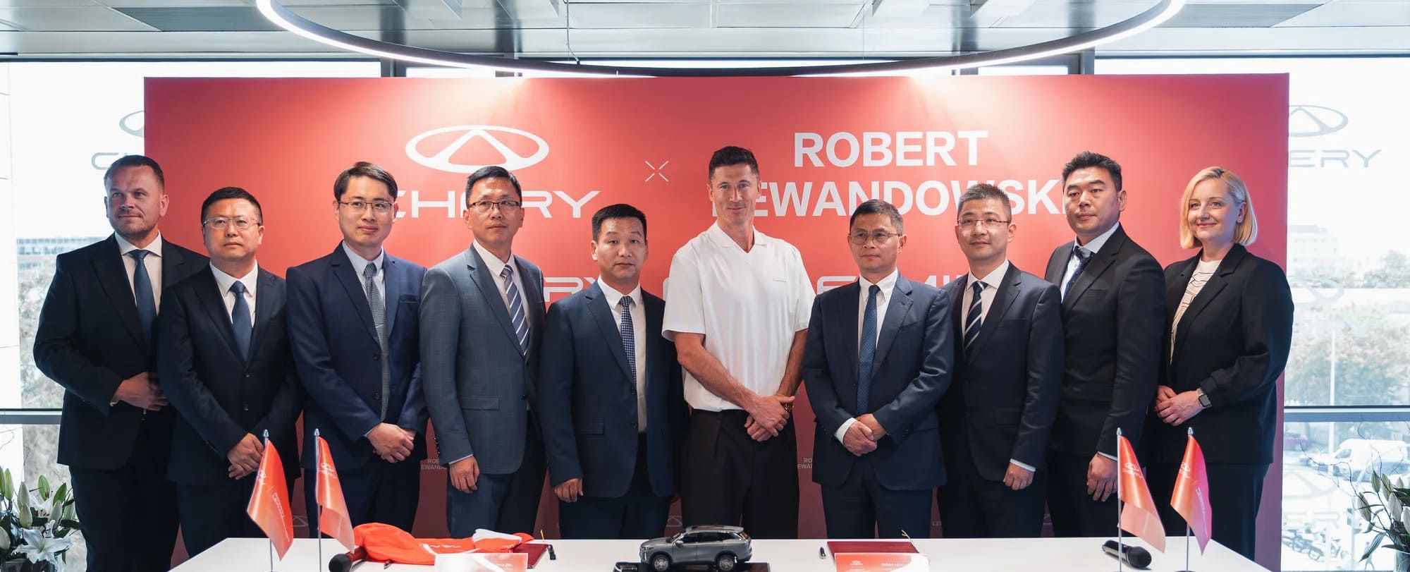 Robert Lewandowski ambasadorem marki CHERY