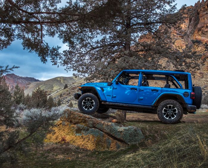 Nowości marki Jeep na rok 2025 Jeep Wrangler / Jeep Wrangler 4xe