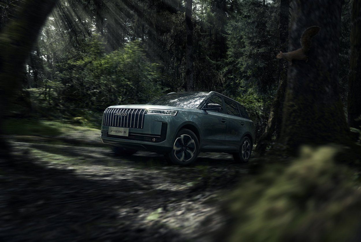 Spalinowy Jaecoo 5 i elektryczny Jaecoo E5 - polska premiera