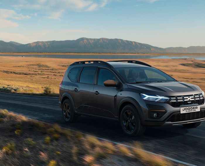 Dacia Jogger Hybrid 140 już w Polsce - ceny nowej gamy 2024