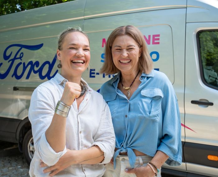 Aleksandra Sasha Sidorenko w nowej serii programu Ford Polska „AutentycznE rozmowy w E-Transicie”