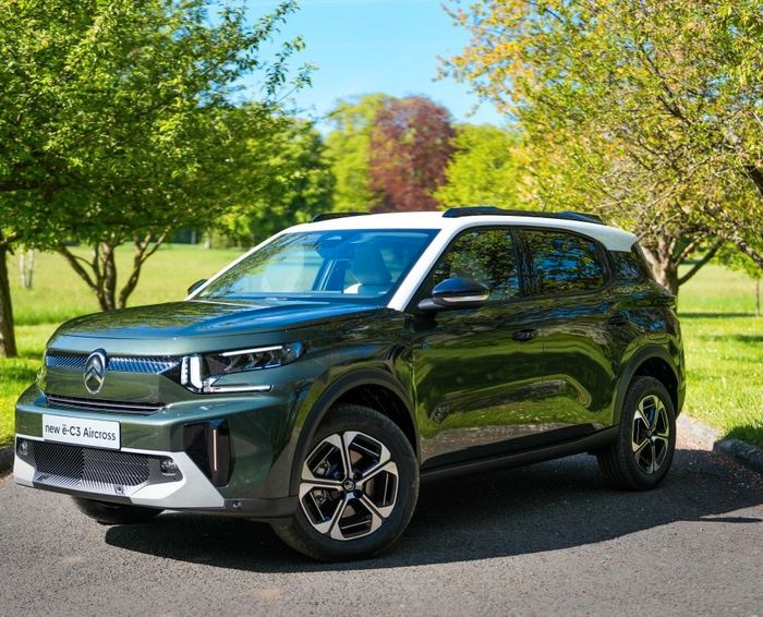 Międzynarodowy Salonu Samochodowy w Paryżu 2024 - Citroën przedstawi swoją odświeżoną gamę 