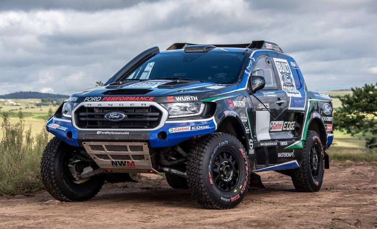 POTWÓR ZE STAJNI FORDA RANGER CROSS COUNTRY Z SILNIKIEM Z FORDA GT