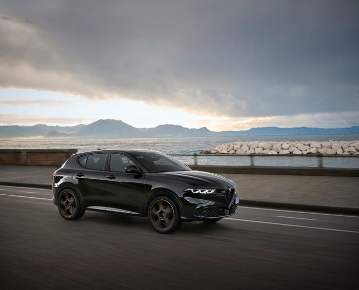 Alfa Romeo podwaja w maju sprzedaż w Polsce