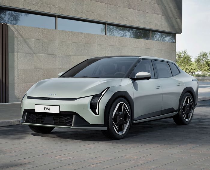 Nowa Kia EV4 2025
